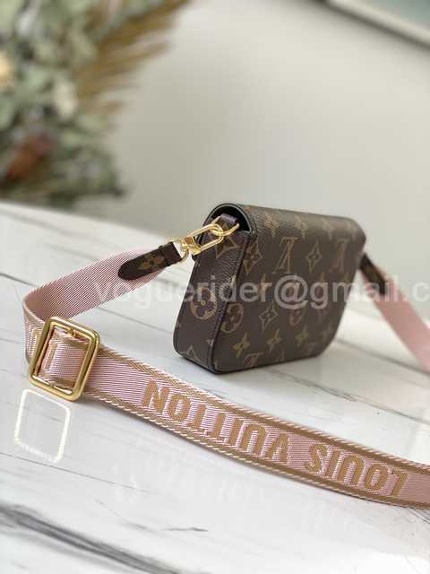 M80091 Multi Pochette Felicie 17 M80091 Multi Pochette Felicie 17