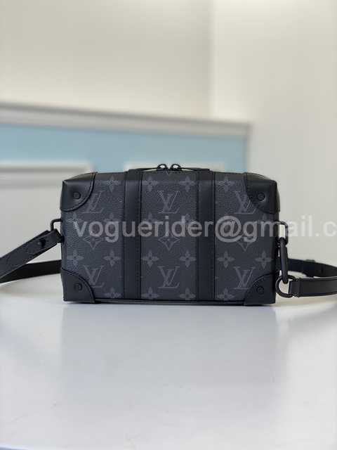 M45671 Soft Trunk Wallet 22 M45671 Soft Trunk Wallet 22