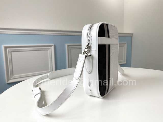 M51460 Danube Slim 21 M51460 Danube Slim 21