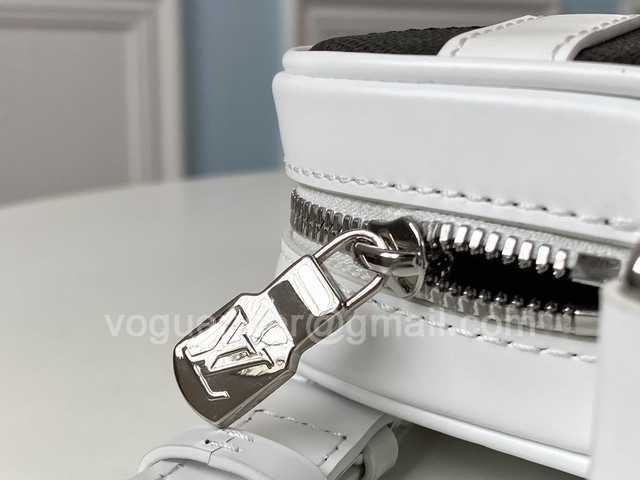 M51460 Danube Slim 21 M51460 Danube Slim 21