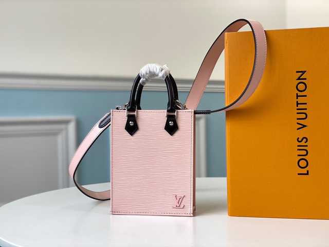 M69575 Petit Sac Plat 17