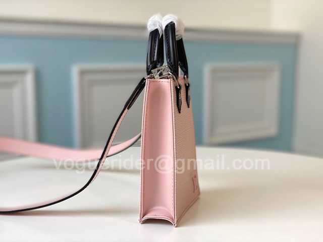 M69575 Petit Sac Plat 17 M69575 Petit Sac Plat 17
