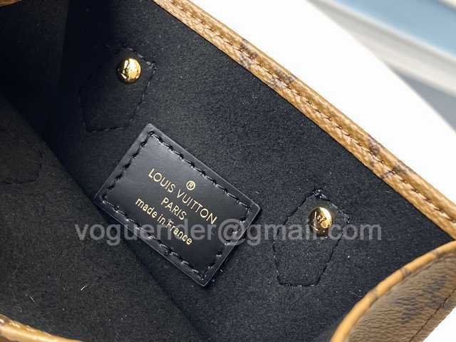 M69846 OnTheGo super mini 17 M69846 OnTheGo super mini 17