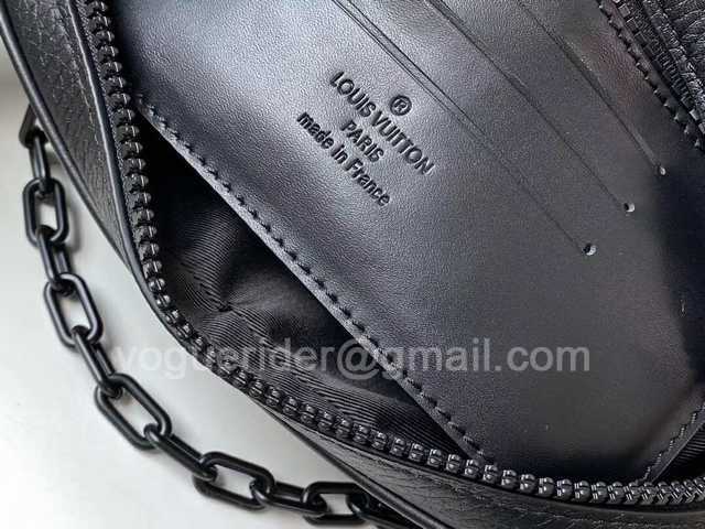 M55703 Pochette Volga 23 M55703 Pochette Volga 23