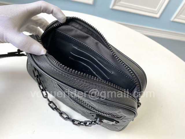 M55703 Pochette Volga 23 M55703 Pochette Volga 23