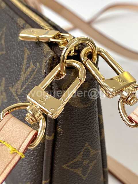 M51980 Pochette Accessories 21 M51980 Pochette Accessories 21