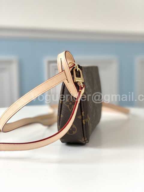 M51980 Pochette Accessories 21 M51980 Pochette Accessories 21