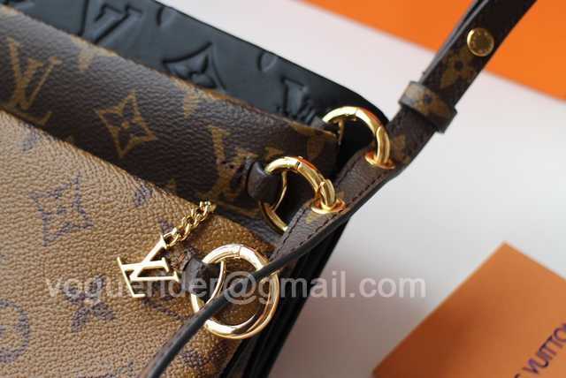 M57096 Prefall Pochette 22 M57096 Prefall Pochette 22