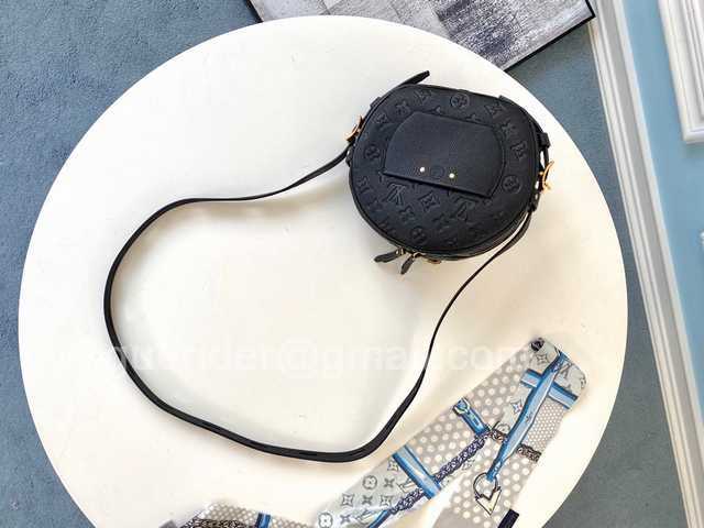 M45167 Boite Chapeau Souple PM 22 M45167 Boite Chapeau Souple PM 22