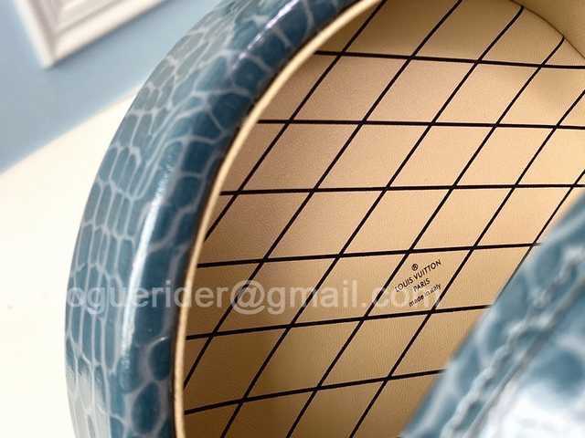 M43514 Petite Boite Chapeau 17 M43514 Petite Boite Chapeau 17