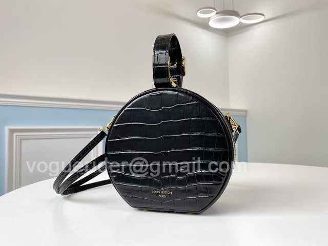 M43514 Petite Boite Chapeau 17 M43514 Petite Boite Chapeau 17