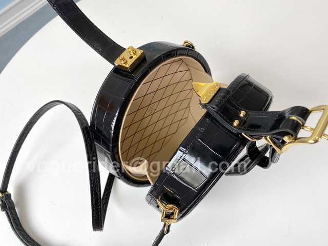 M43514 Petite Boite Chapeau 17 M43514 Petite Boite Chapeau 17