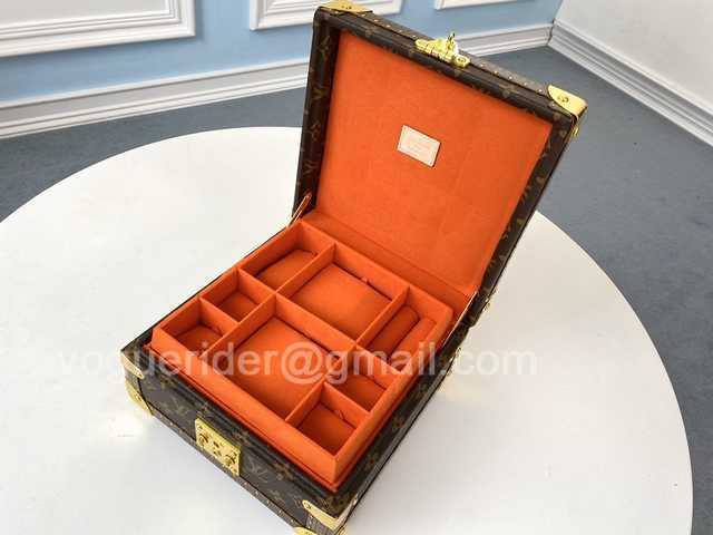 M44185 Jewelry Case 23 Orange M44185 Jewelry Case 23 Orange