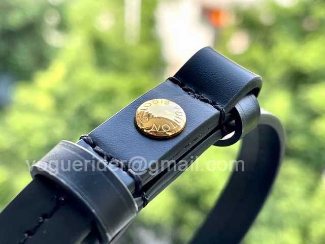 M80682 Padlock on Strap 19 M80682 Padlock on Strap 19