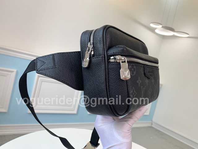 M30245 Outdoor 21 M30245 Outdoor 21