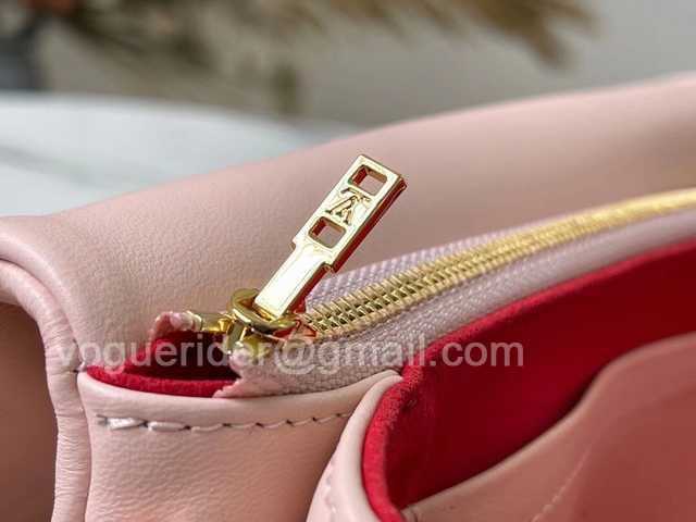 M80834 Pochette Coussin 20 M80834 Pochette Coussin 20