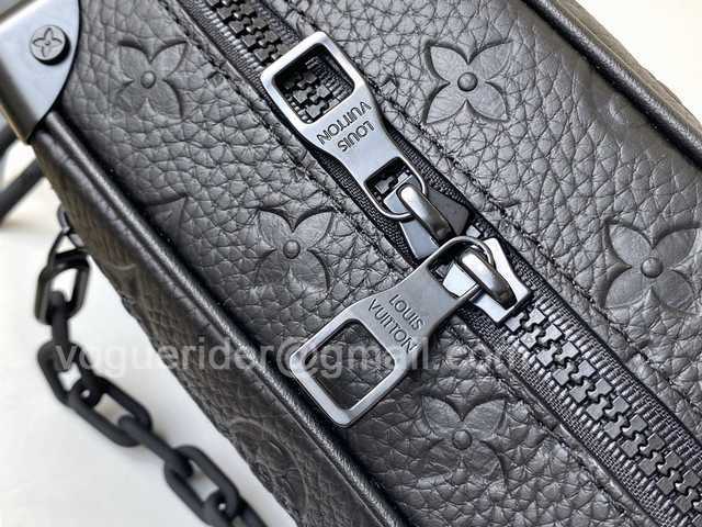 M44480 Mini Soft Trunk 18 M44480 Mini Soft Trunk 18