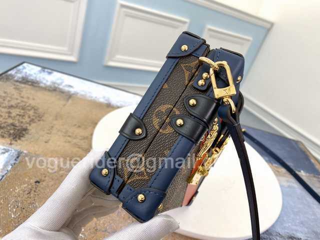 M55437 Petite Malle Box 19 M55437 Petite Malle Box 19