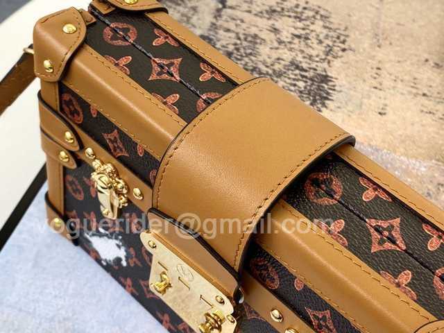 M44407 Petite Malle Box 19 M44407 Petite Malle Box 19