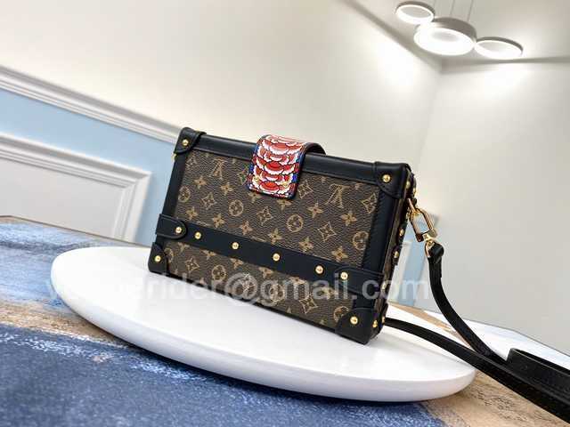 M43992 Petite Malle Box 19 M43992 Petite Malle Box 19