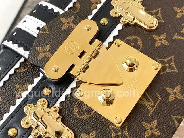 M51600 Petite Malle Box 19 M51600 Petite Malle Box 19