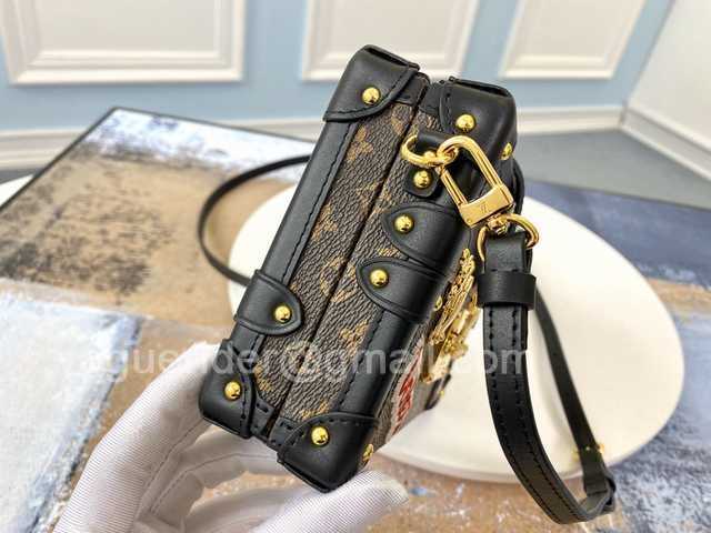 M43992 Petite Malle Box 19 M43992 Petite Malle Box 19