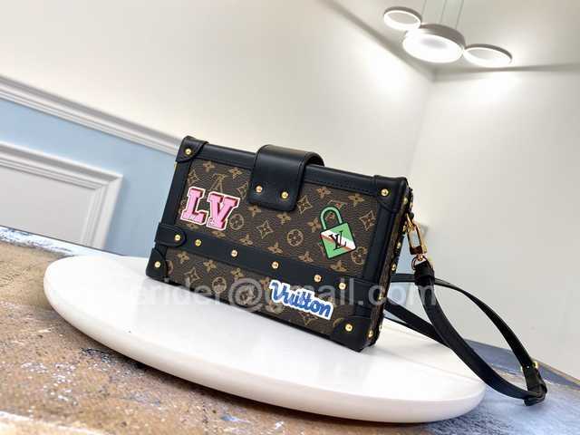 M43992 Petite Malle Box 19 M43992 Petite Malle Box 19