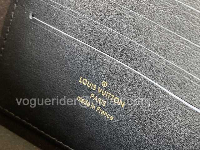 M68746 Dauphine on Chain 19 M68746 Dauphine on Chain 19