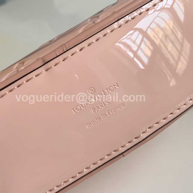 M90464 Belt Bag 18 M90464 Belt Bag 18