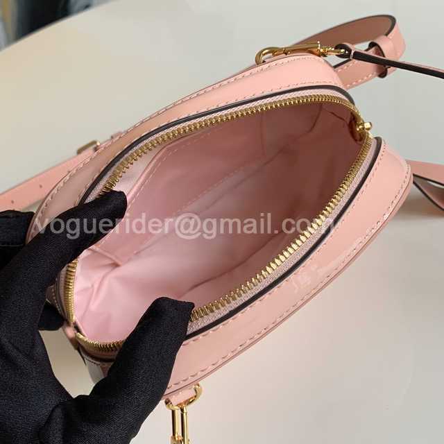 M90464 Belt Bag 18 M90464 Belt Bag 18