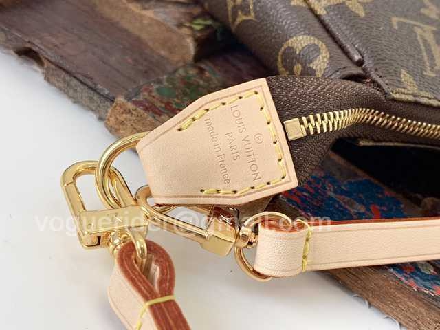 M51980 Pochette Accessories 21 M51980 Pochette Accessories 21