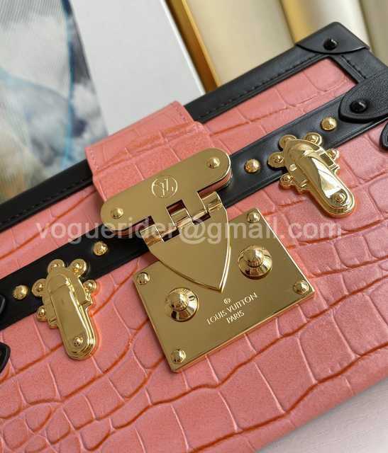 N94243 Petite Malle Box 19 N94243 Petite Malle Box 19