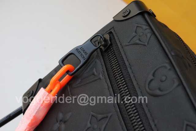 M55702 Mini Soft Malle 18 M55702 Mini Soft Malle 18
