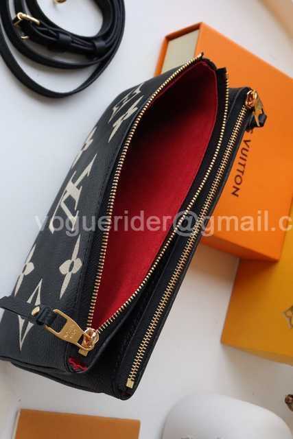 M69203 Double Zip Pochette 20 M69203 Double Zip Pochette 20