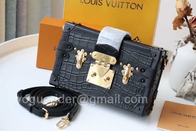 M40273 Petite Malle 19 M40273 Petite Malle 19