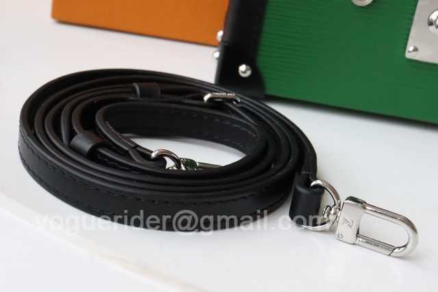 M40273 Petite Malle 19 M40273 Petite Malle 19
