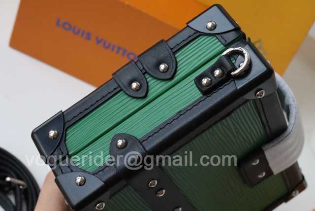 M40273 Petite Malle 19 M40273 Petite Malle 19
