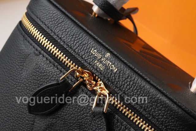 M45608 Vanity 19 M45608 Vanity 19