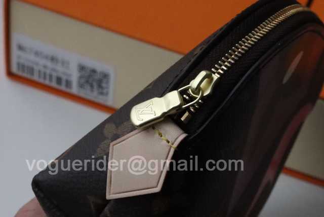 M80283 Game on Pochette Cosmetique M80283 Game on Pochette Cosmetique