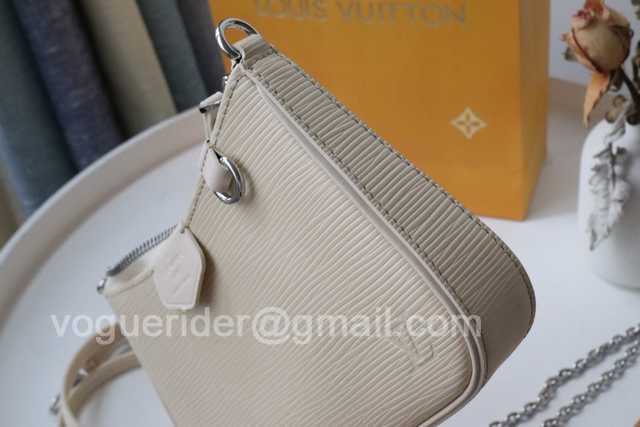 M80483 Easy Pouch On Strap 19 M80483 Easy Pouch On Strap 19