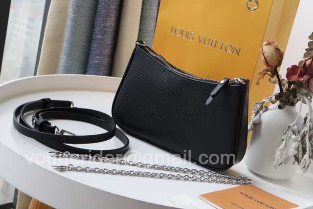 M80483 Easy Pouch On Strap 19 M80483 Easy Pouch On Strap 19