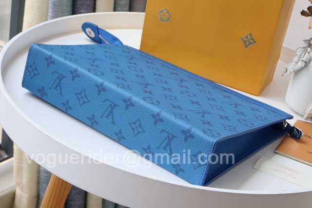M30761 Pochette Voyage M30761 Pochette Voyage
