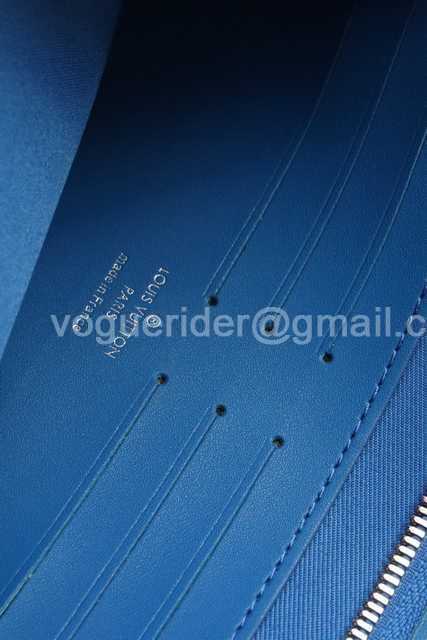 M30761 Pochette Voyage M30761 Pochette Voyage