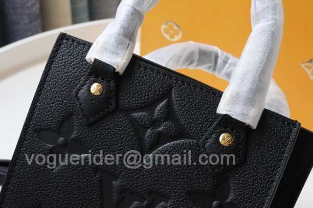M80478 Petit Sac Plat 17 M80478 Petit Sac Plat 17