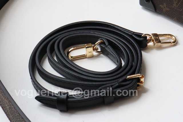 M45554 Petite Malle 19 M45554 Petite Malle 19