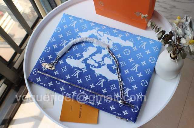 M45480 Etui Voyage 33 M45480 Etui Voyage 33