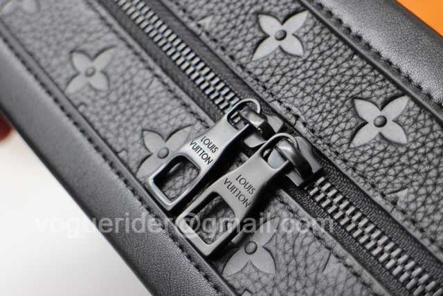M44478 Soft Trunk 25 M44478 Soft Trunk 25