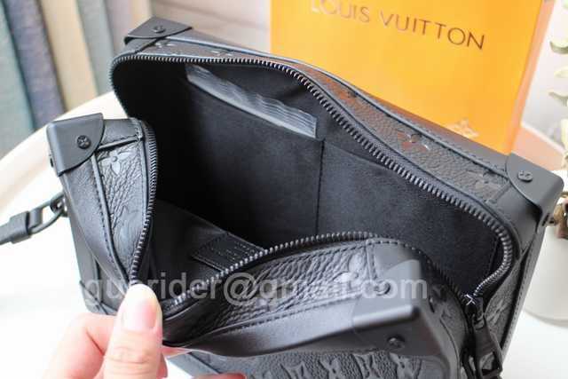 M44478 Soft Trunk 25 M44478 Soft Trunk 25