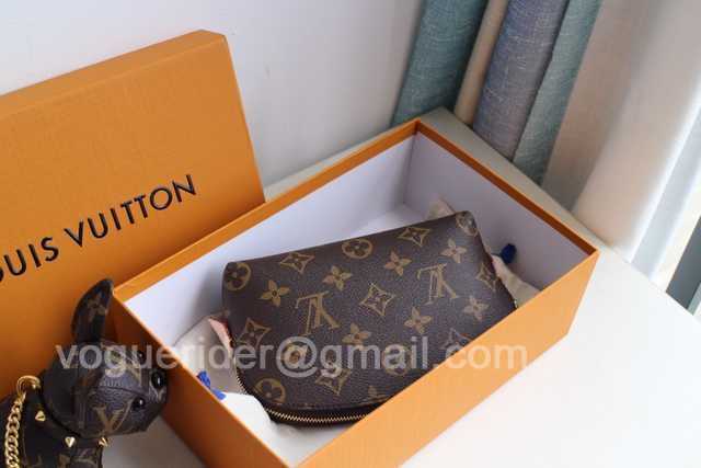 M47515 Cosmetic Bag 17 M47515 Cosmetic Bag 17