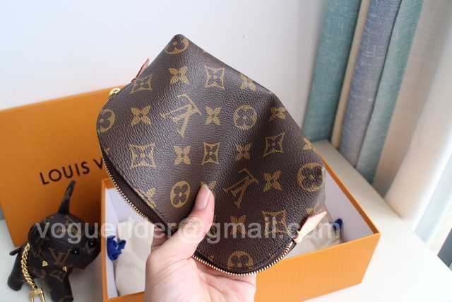 M47515 Cosmetic Bag 17 M47515 Cosmetic Bag 17